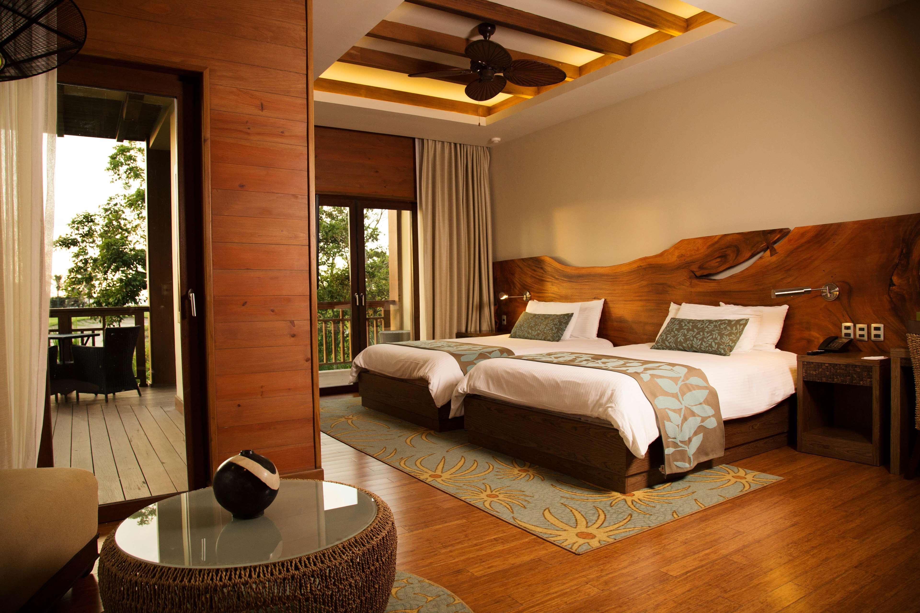 อินทุรา บีช แอนด์ กอล์ฟ รีสอร์ต คูริโอ คอลเลคชั่น บาย ฮิลตัน Hotel เตลา ภายนอก รูปภาพ